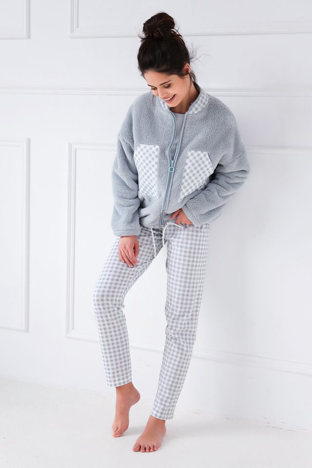 Пушистая толстовка Desire