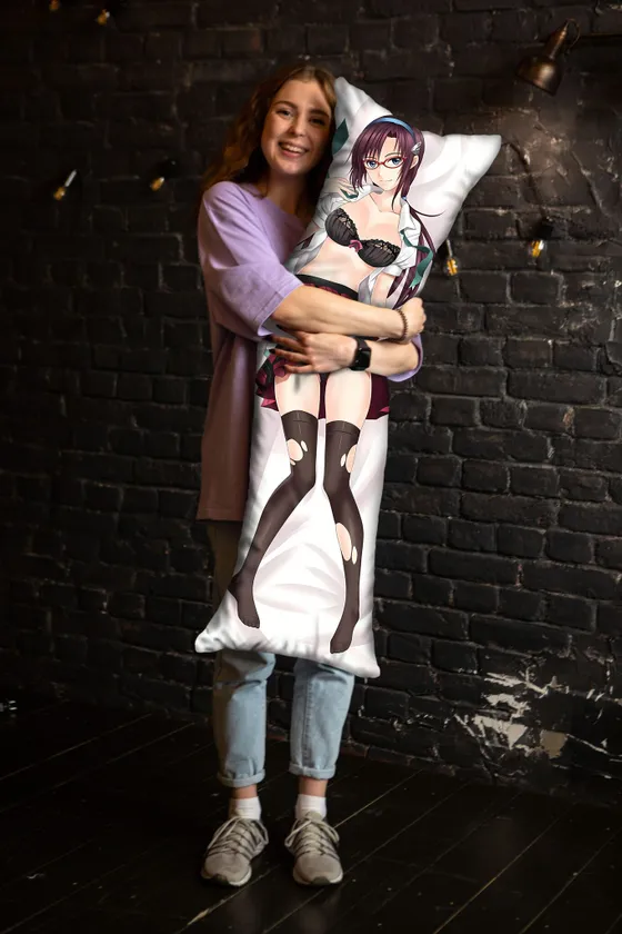 Дакимакура Мари Илластриэс Макинами