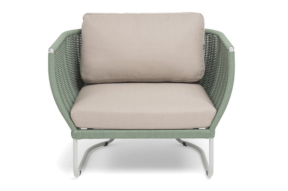 "Фиджи" кресло плетеное из роупа, каркас алюминий светло-серый (RAL7035) муар, роуп зеленый (4204) круглый tex, ткань Mossle бежевая