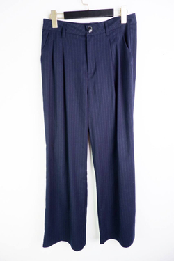 Брюки Ostin прямого кроя, маркировка L, визуально на 48 размер