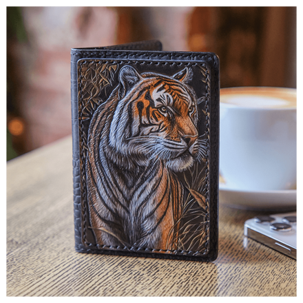 Кожаная обложка на паспорт «Тигр»