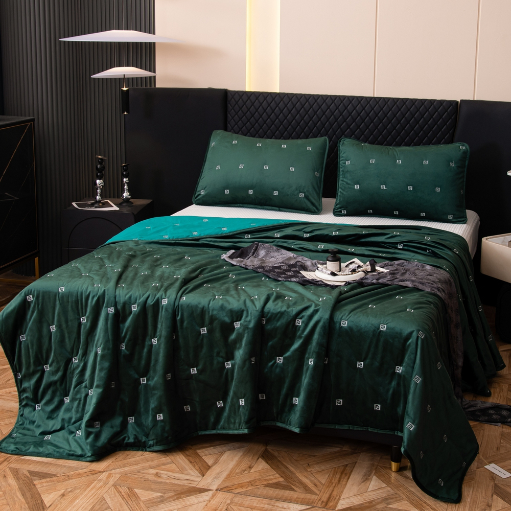 Велюровое покрывало Grande OVS002