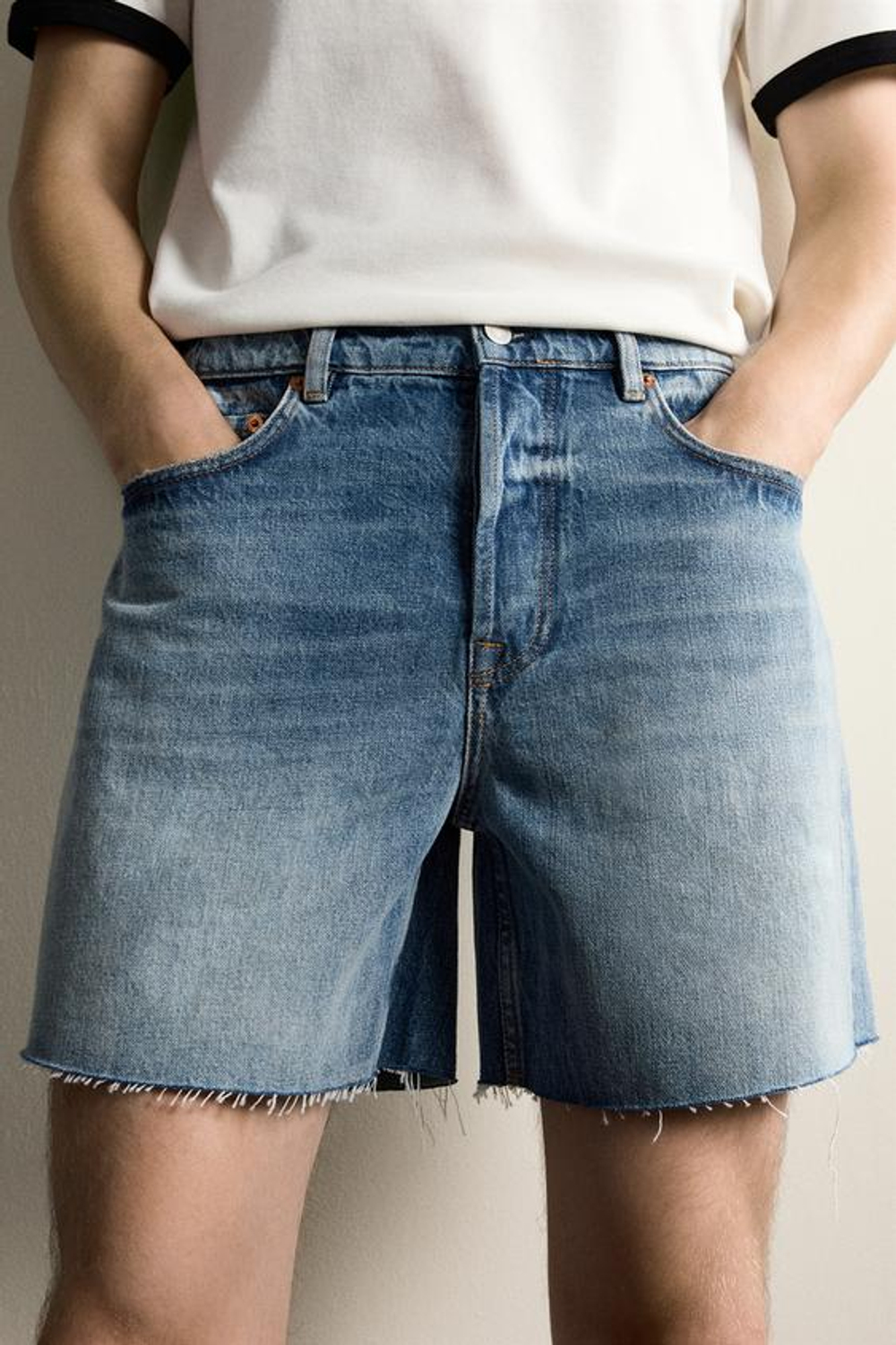 ZARA ДЖИНСОВЫЕ ШОРТЫ, ГОЛУБОЙ