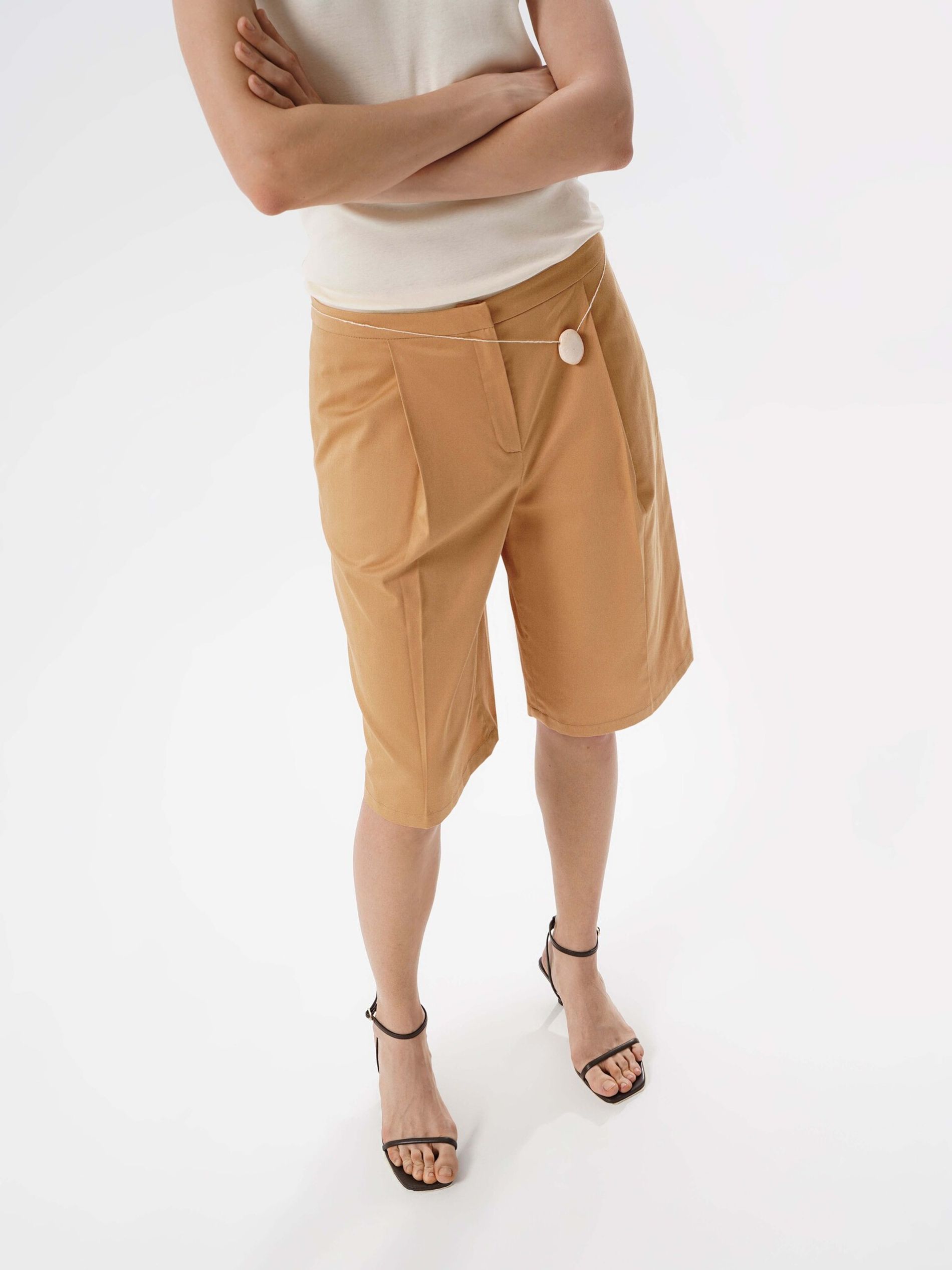 Бермуды camel