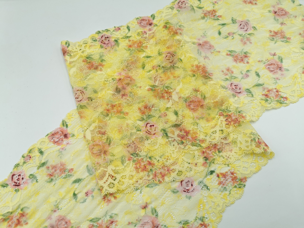 Эластичное кружево, цветочный принт на желтом, 22 см, (Арт: EK-2788), м