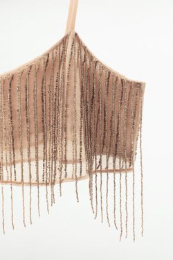 ZARA ТОП ИЗ КРЕПА С БАХРОМОЙ И БУСИНАМИ, БЕЖЕВЫЙ