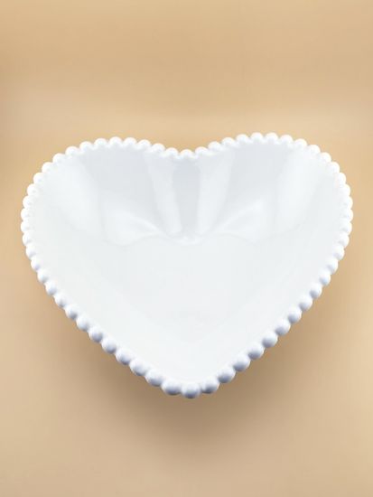 Блюдо сервировочное сердечко 22,5х20,5х6 см. Бусины