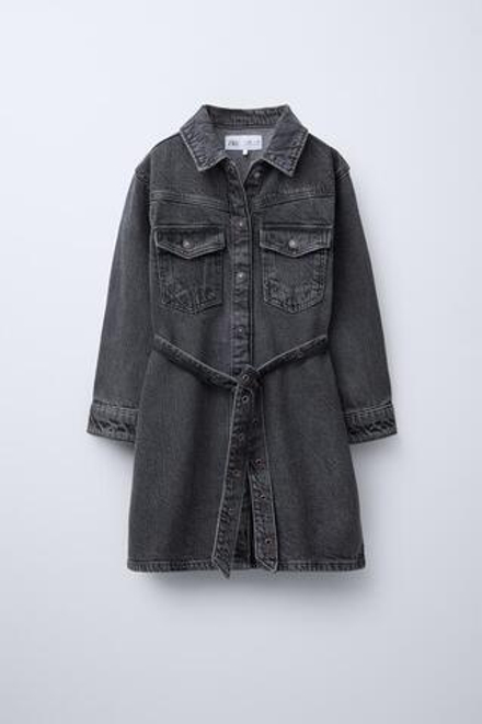 ZARA ДЖИНСОВОЕ ПЛАТЬЕ С РЕМНЕМ, ЧЕРНЫЙ