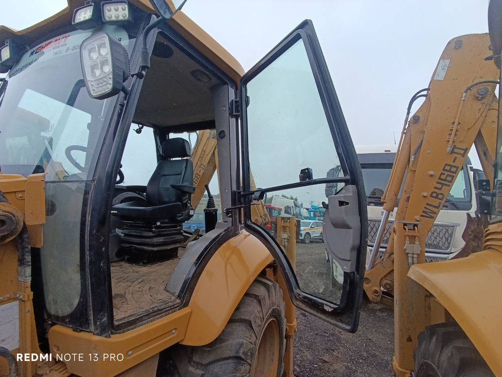 WEICHAI WLB468* Экскаватор-погрузчик WLB468-II (Дизельный, 4,2 л, 95 л.с., АТ)