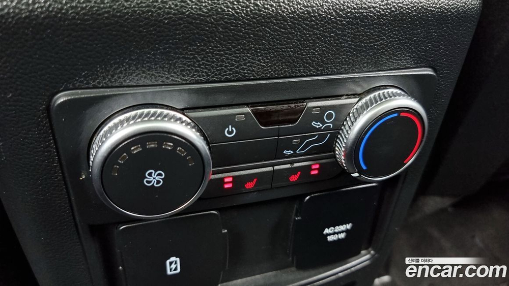 Ford Explorer 6 Generation 2.3 Limited 4WD (11.2019)