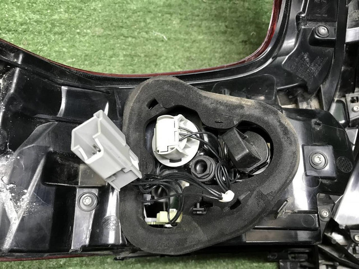 Фонарь правый Volvo XC40 (2017-н.в.)