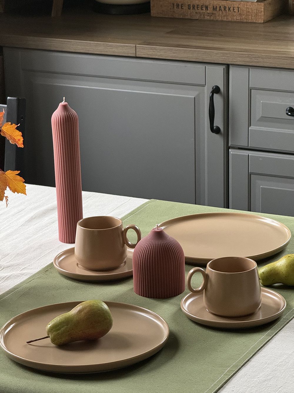 Свеча декоративная бордового цвета из коллекции Edge, 10,5см