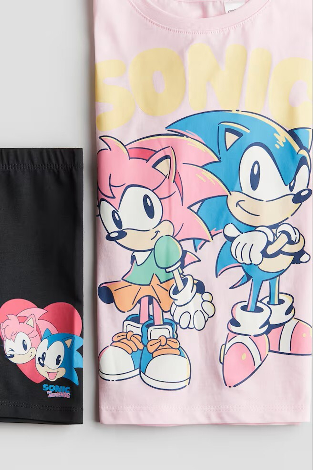 H&M Комплект из футболки и шорт, светло-розовый