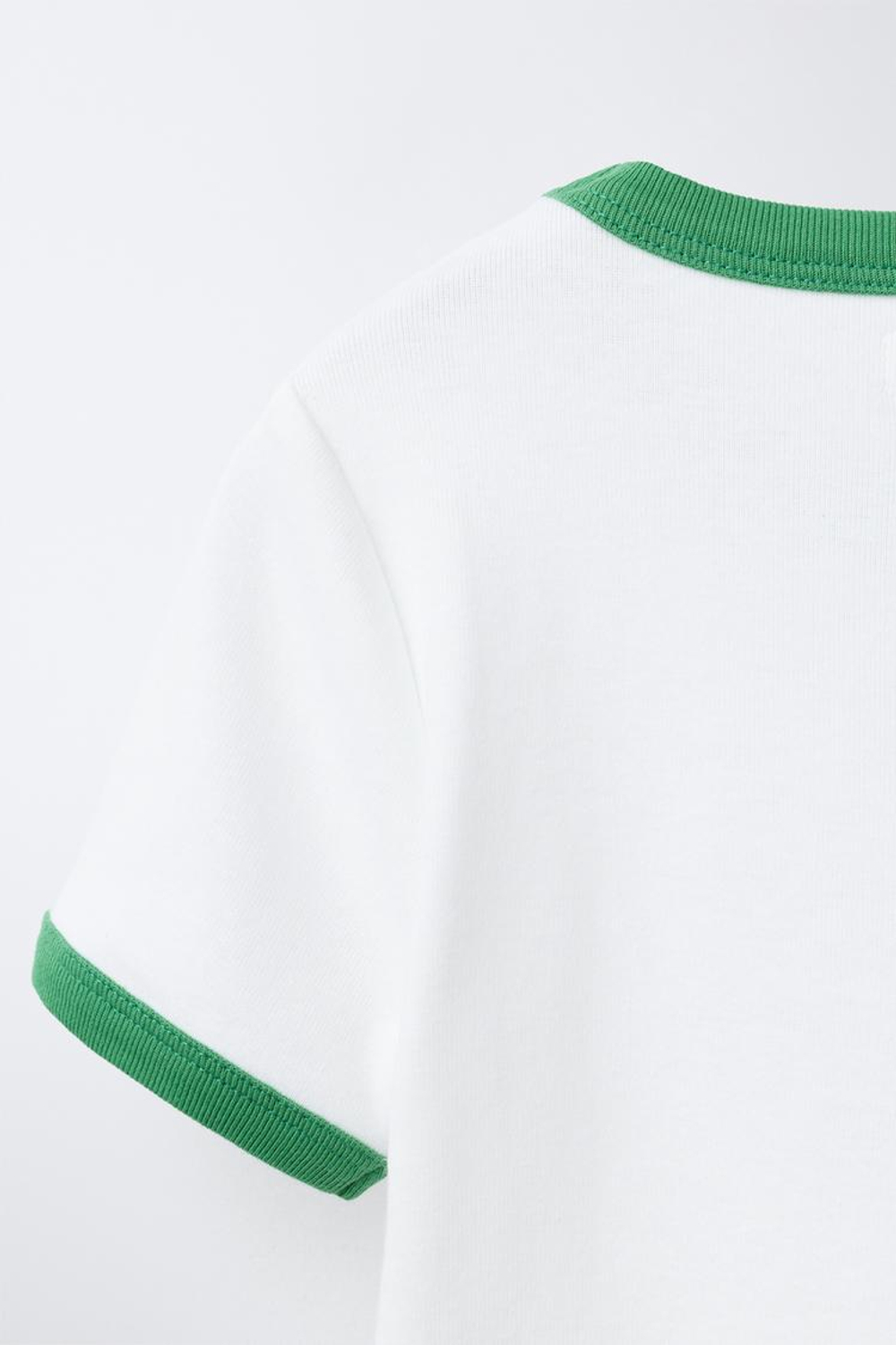 ZARA ФУТБОЛКА В РУБЧИК С КОНТРАСТНЫМ ТЕКСТОМ, ЦВЕТ МОРСКОЙ ВОЛНЫ