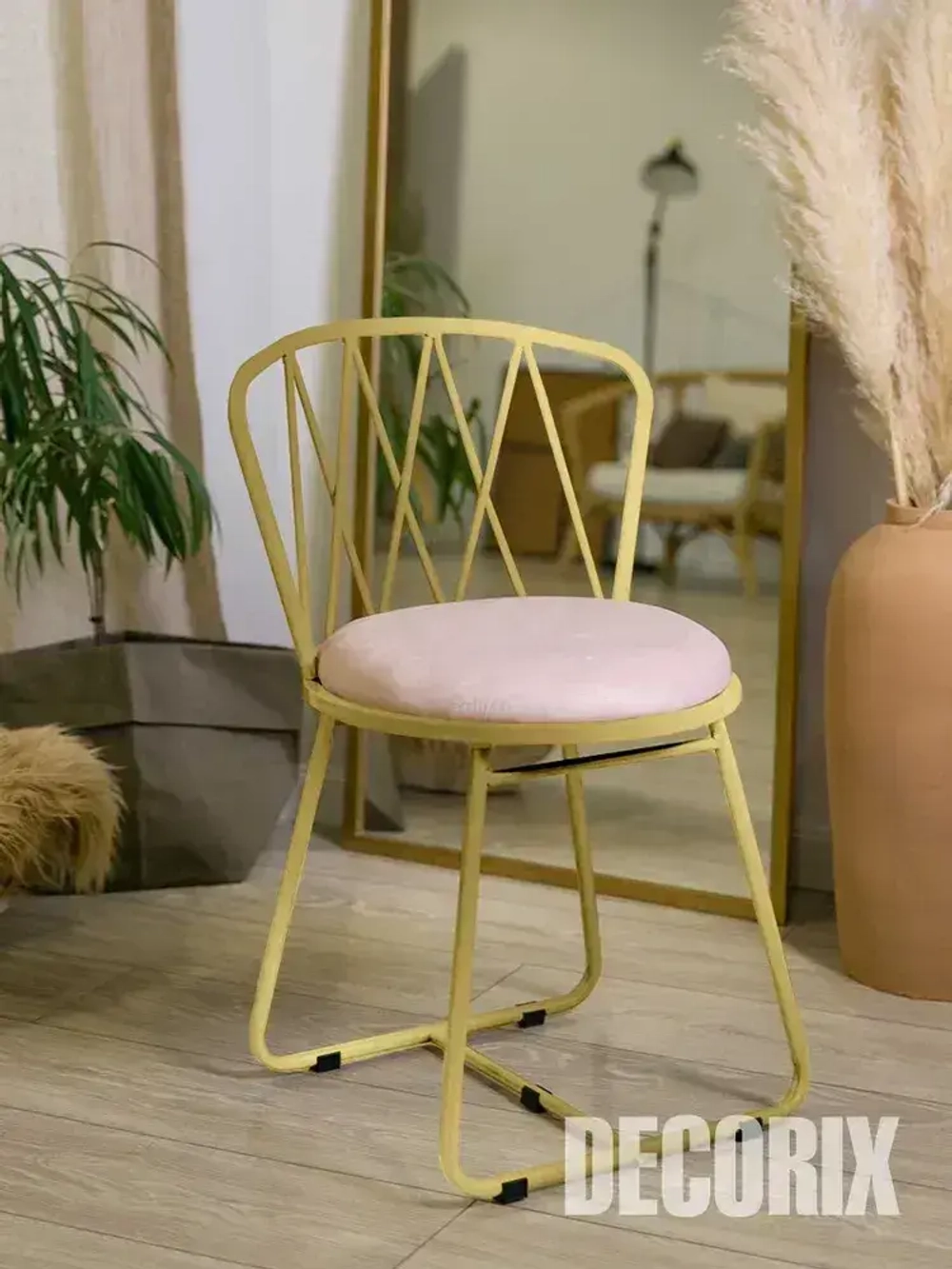 Аэрозольная краска в баллончике DECORIX - "Золото 18 карат" акриловая, глянцевая 520 мл