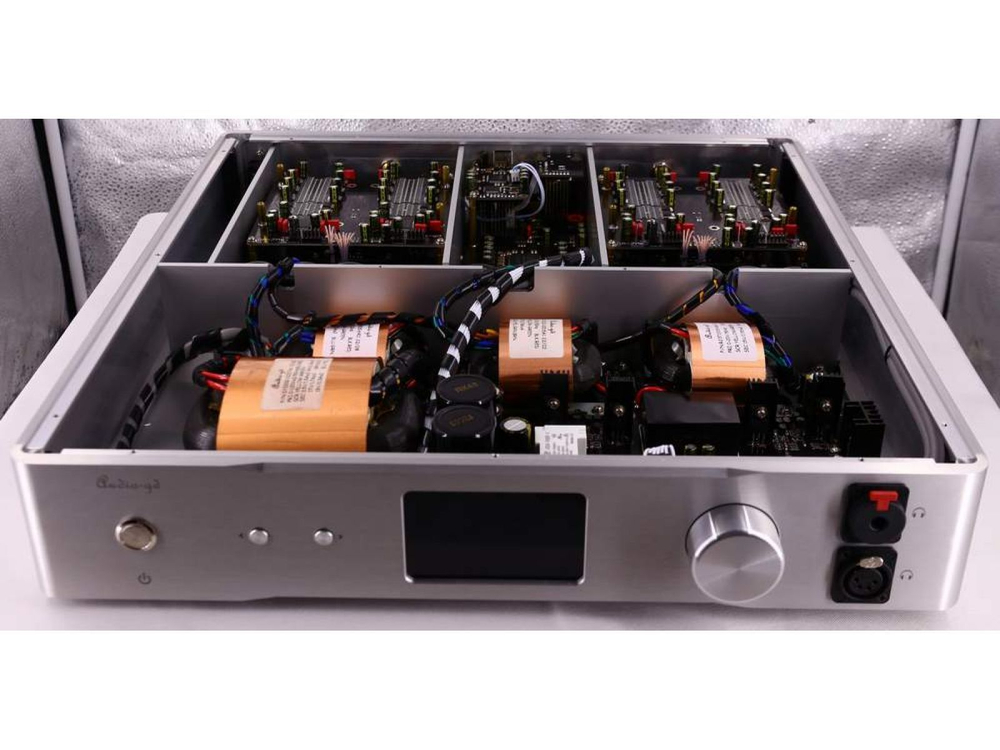 Цифро-аналоговый преобразователь Audio-GD R-27 RE