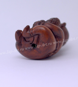 Нэцкэ Ребенок с Каппой (водяным)