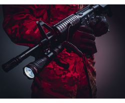 Armytek Predator Pro Magnet USB (теплый свет)