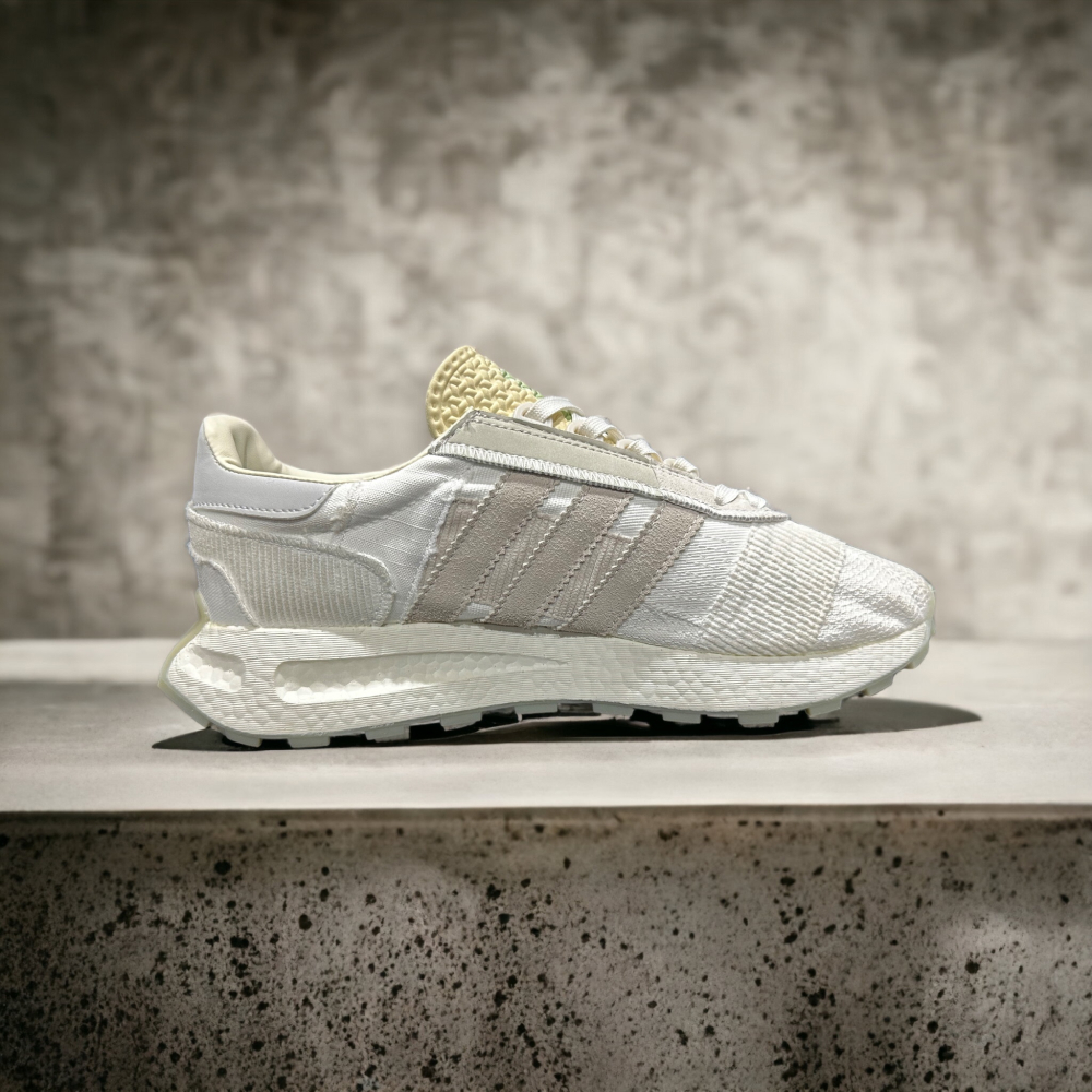 Adidas Retropy E5 • Gray