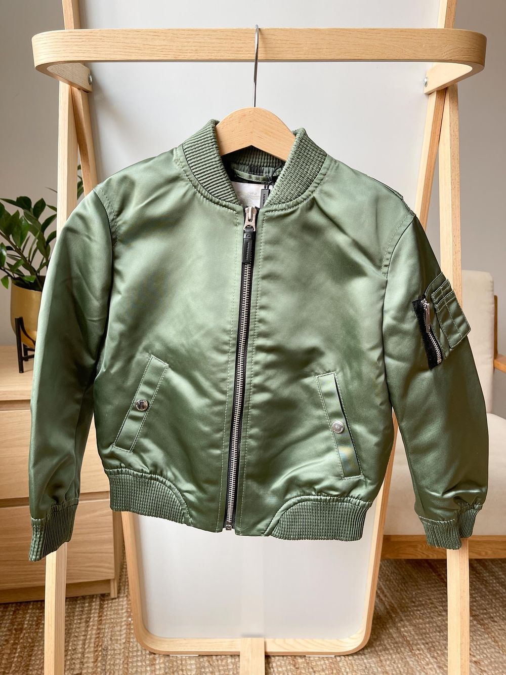 Новый бомбер Burberry, 104