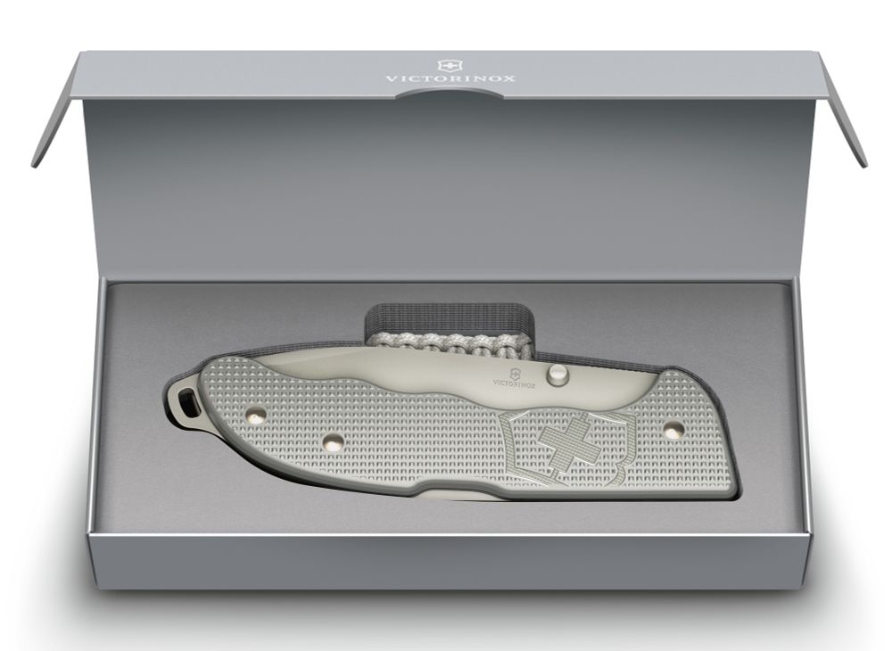 Нож перочинный Victorinox Evoke Alox 136 мм (0.9415.D26) 3