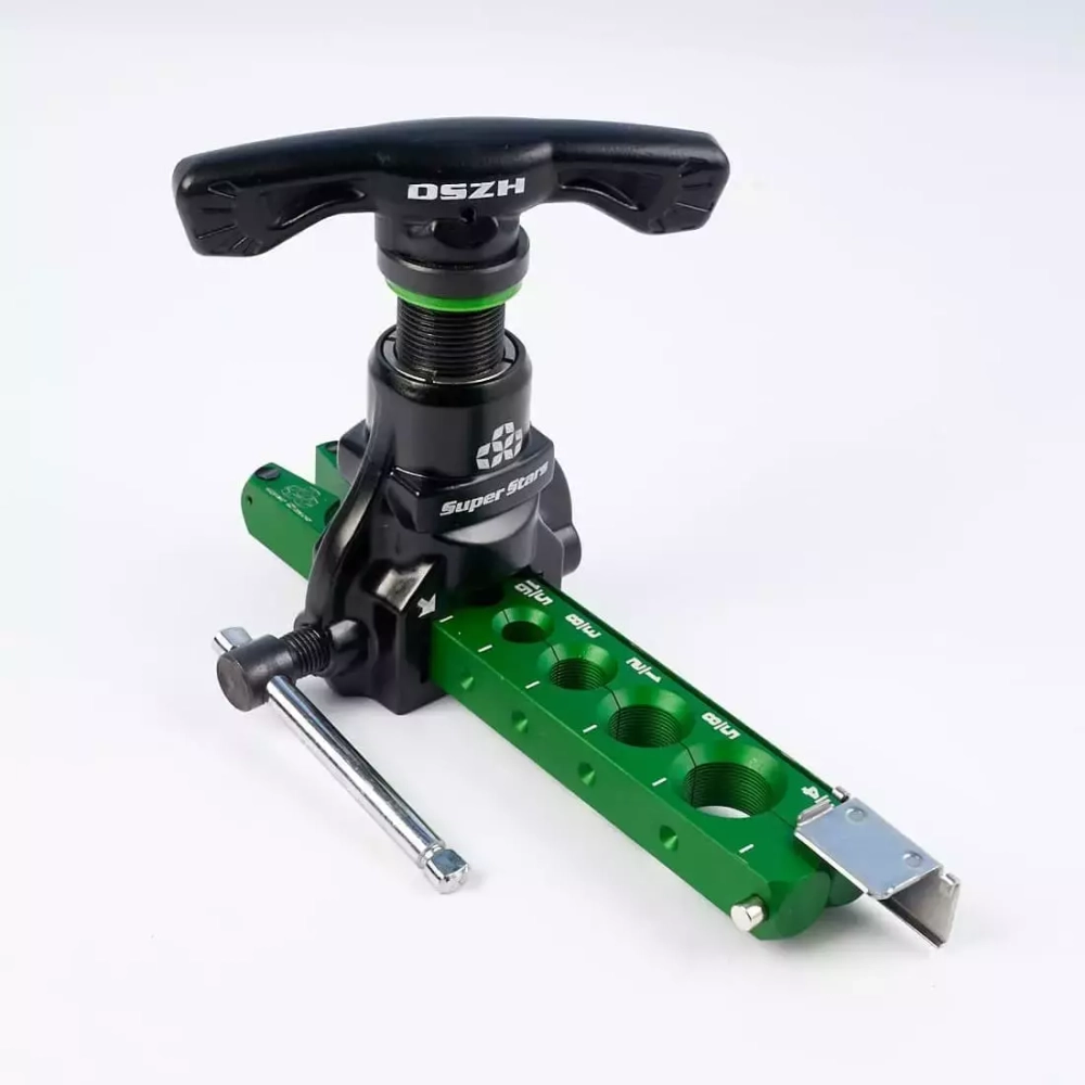 Вальцовка эксцентриковая Super Stars ST-806А (1/4" - 3/4"; облегченная, с ограничителем подачи трубы)
