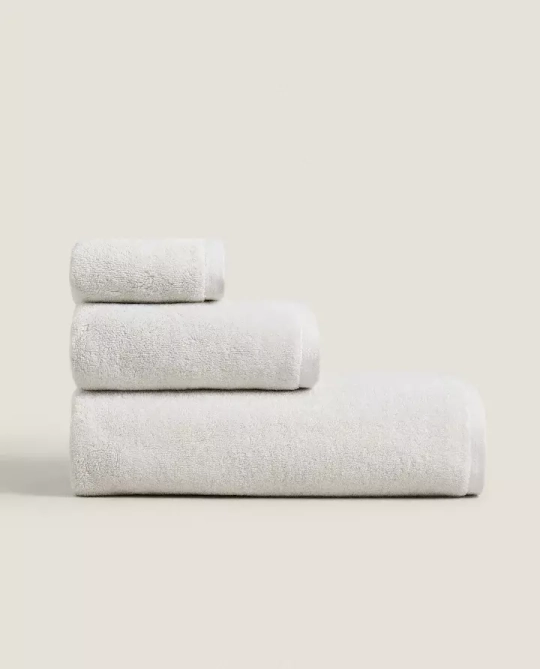 ZARA HOME МЯГКОЕ ХЛОПКОВОЕ ПОЛОТЕНЦЕ, ЭКРЮ