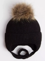 Шапка детская зимняя на завязках с помпоном