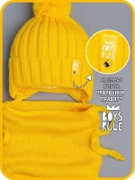 Шапка осенняя вязаная и снуд для детей