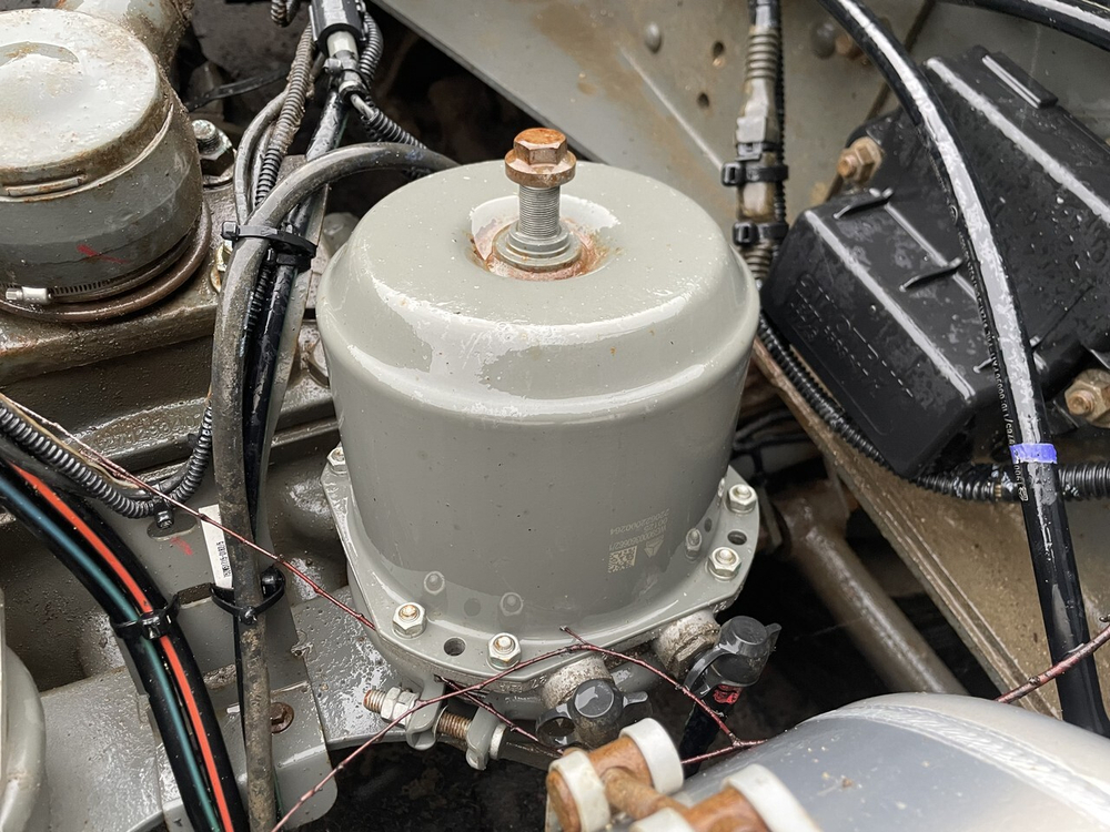 Энергоаккумулятор задний 2022г