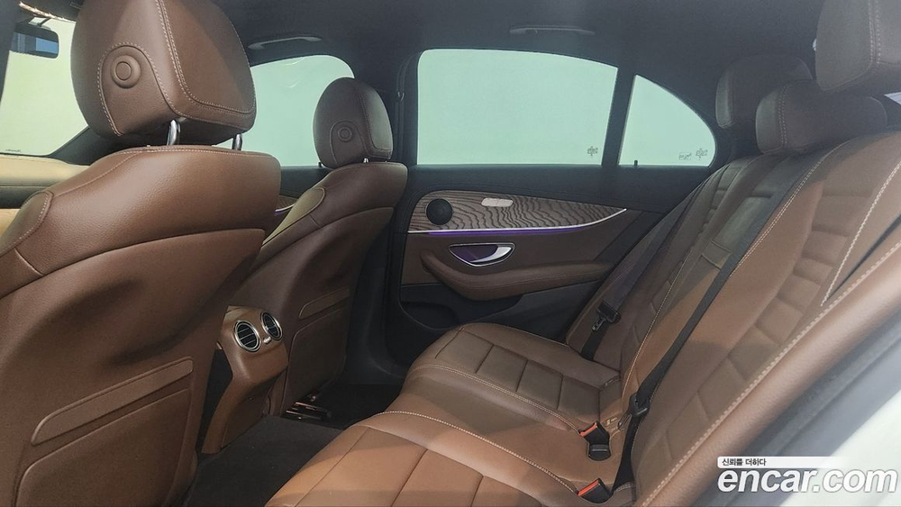 Mercedes-Benz E-Class W213 E250 Exclusive (08.2023)