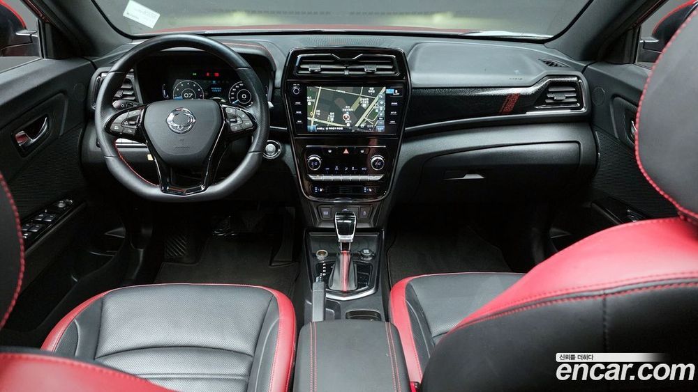 KG Mobility (Ssangyong) Very New Tivoli Бензин 1.5 2WD (04.2020)