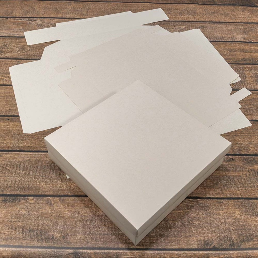 Коробка Для конфет сборная 25х25х7 см (Белый, Крафт)