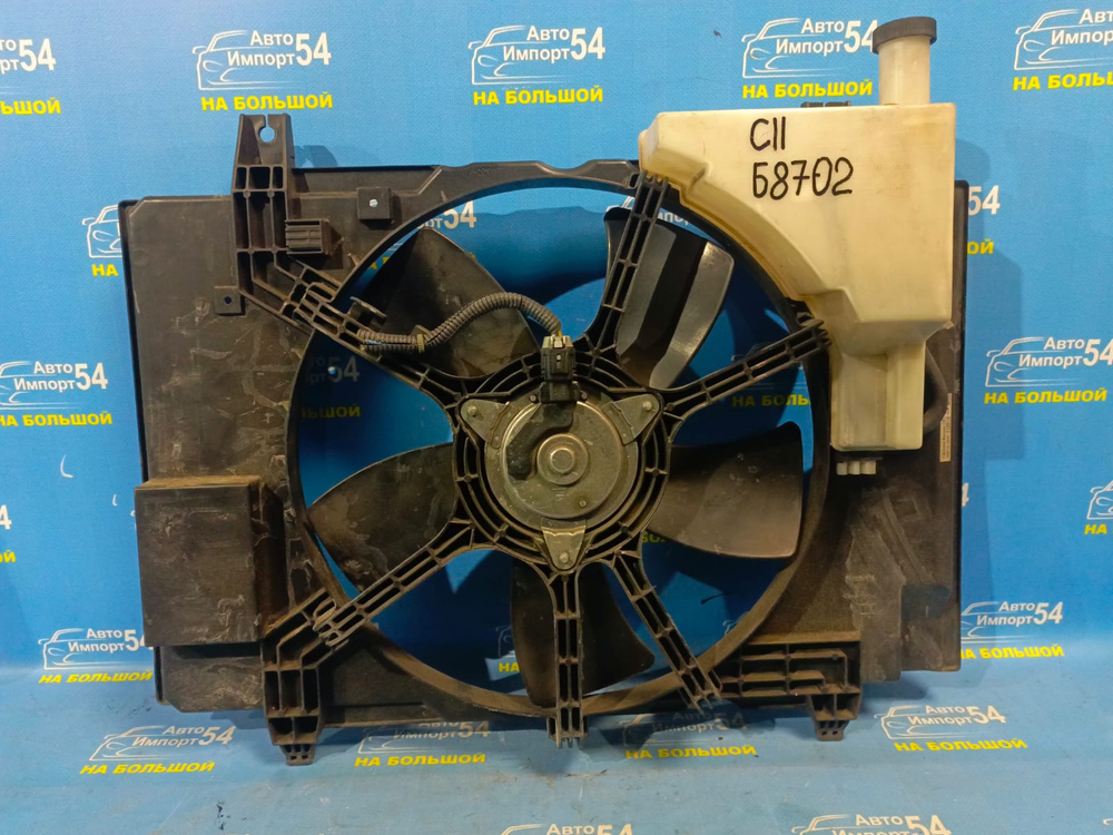 Диффузор радиатора двигателя NISSAN TIIDA 2004-2008