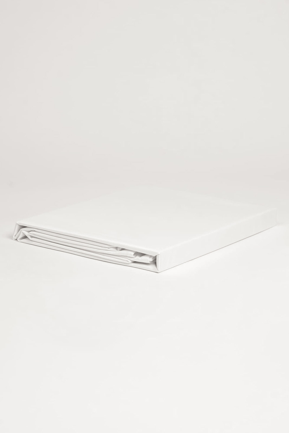 Простыня на резинке 180х200х40 German Grass Arctic White Brilliant белая