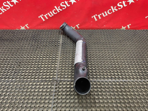 Патрубок воздушного фильтра 2016г.