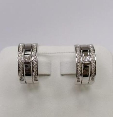 Серьги из золота с бриллиантами