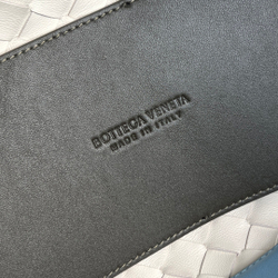 Bottega Veneta Medium Andiamo 32 cm