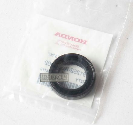 91252-KGH-902. DUST SEAL, 23X37X7 (NOK)