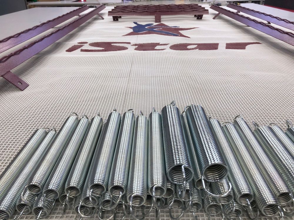 Батут уличный встраиваемый в землю "Спортивный" - набор уголков, матиков, пружин - тренировочная сетка