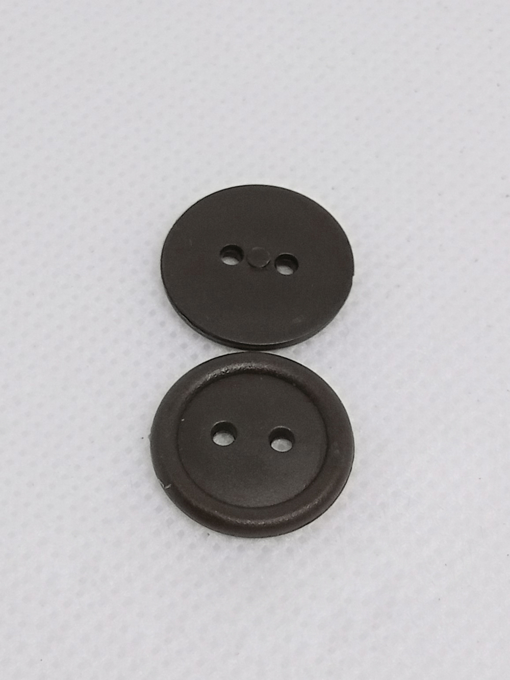 Пуговица 28L (18мм) 2 прокола, пластик, 1 шт