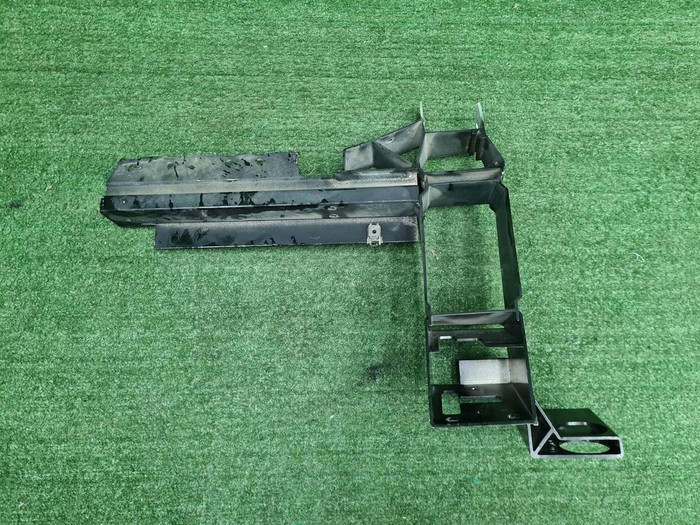 Кронштейн фары правый BMW X3 F25, X4 F26 (10-17)