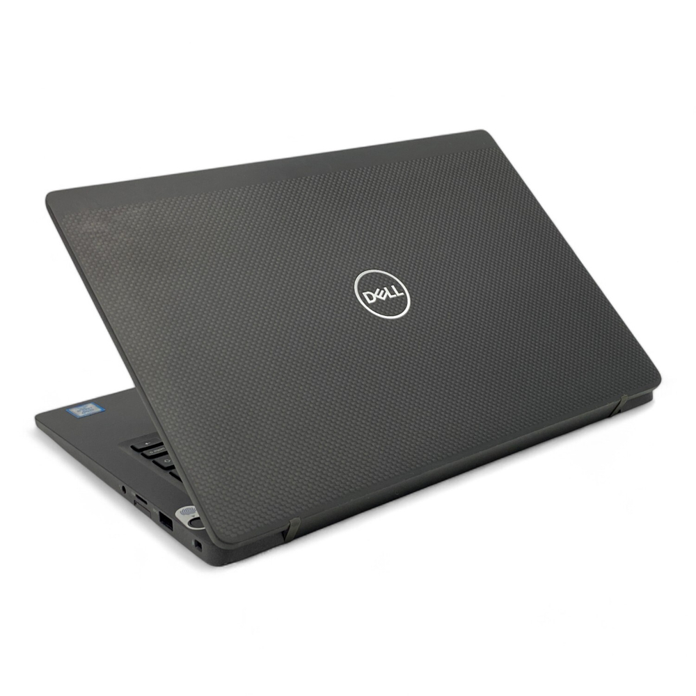 Latitude 7400