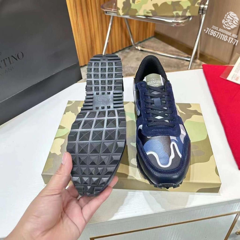 Кроссовки Valentino