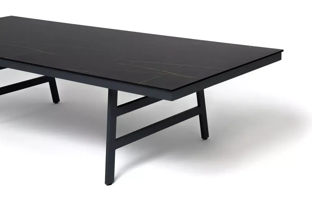 "Рио" стол из HPL 300х120см, цвет столешницы "черный мрамор", угол R3мм