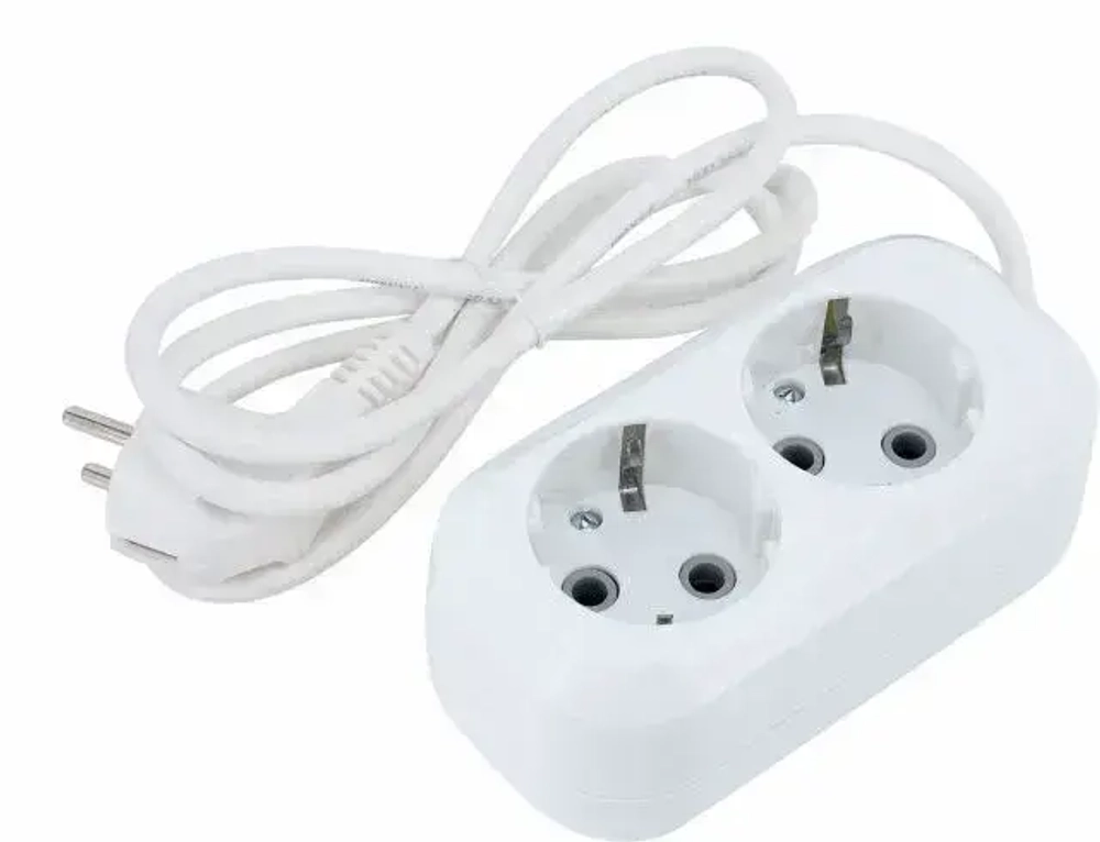 Бытовой удлинитель LEEK LE ES ПВС 3х1, 2 розетки, шнур 1,5м, 16А с заземлением белый