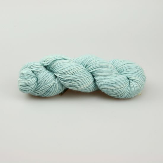 Пряжа MANOS DEL URUGUAY Silk Blend (70% меринос, 30% шёлк)