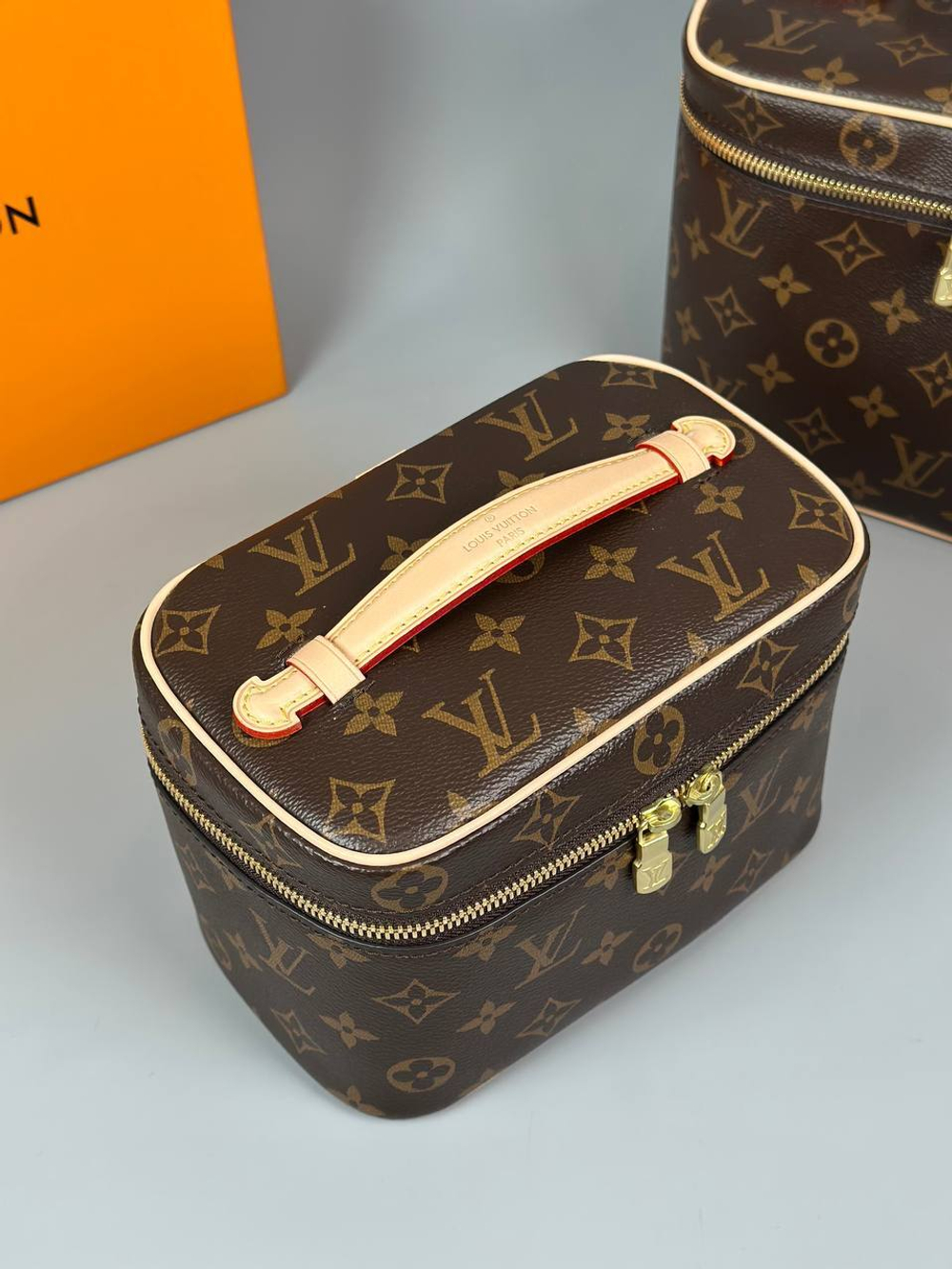 Косметичка Louis Vuitton
