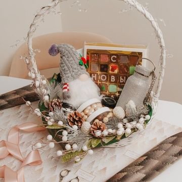 Корзина подарочная "Золотой Новый Год"