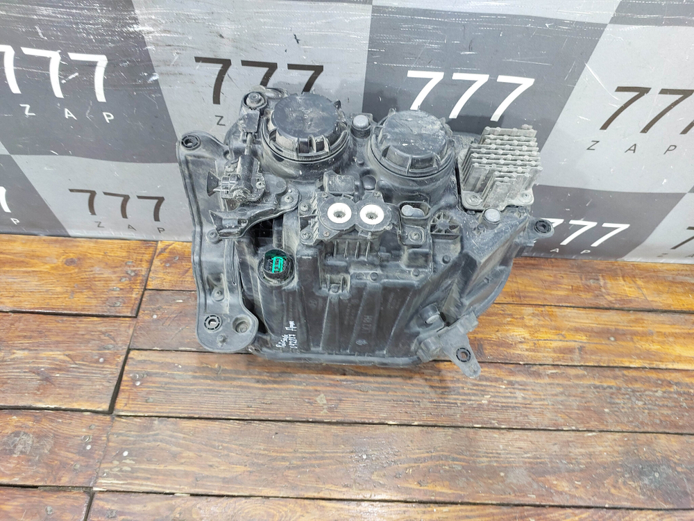 Фара правая Full LED с дефектом Hyundai Palisade (LX2) 18-22 Б/У Оригинал 92102S8100